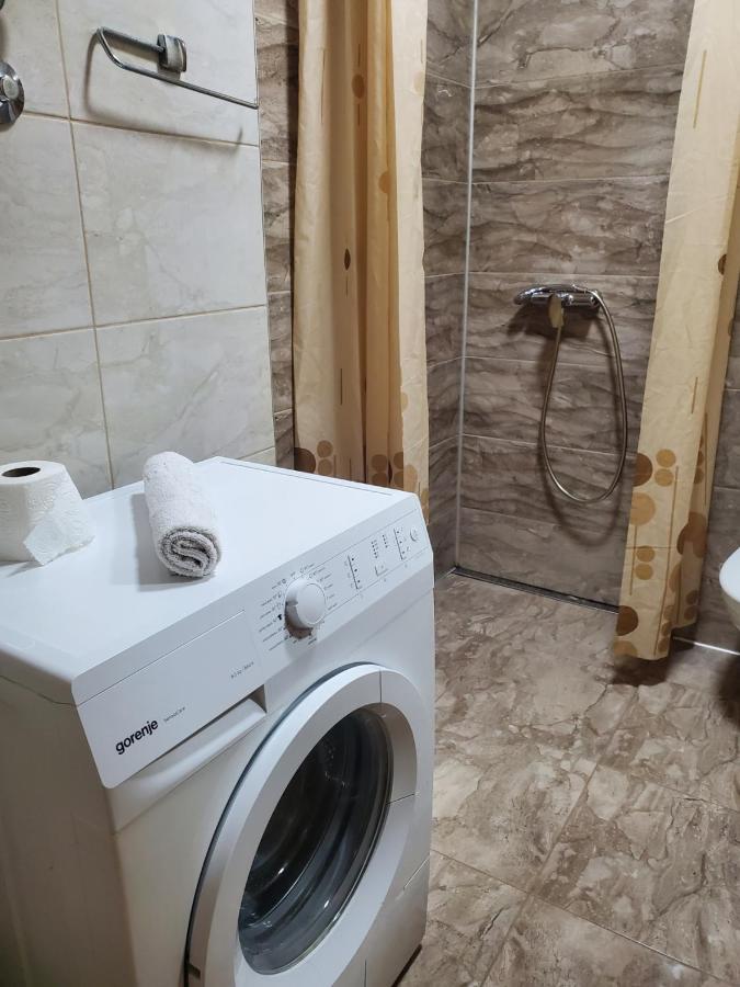 Sleep And Drive No1 Apartment Sarajevo Luaran gambar