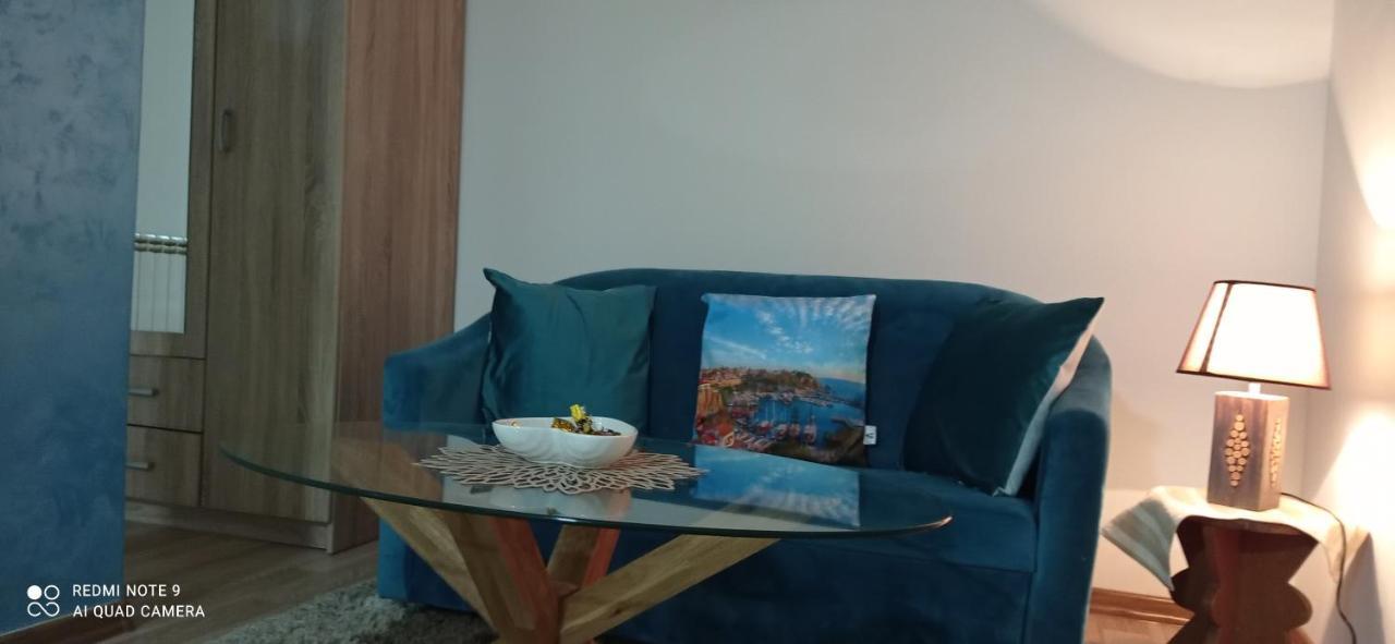Sleep And Drive No1 Apartment Sarajevo Luaran gambar