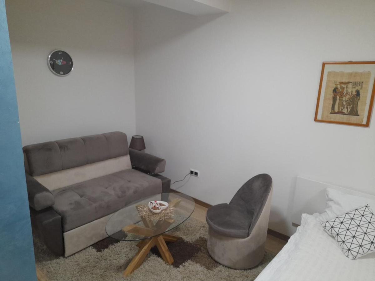 Sleep And Drive No1 Apartment Sarajevo Luaran gambar