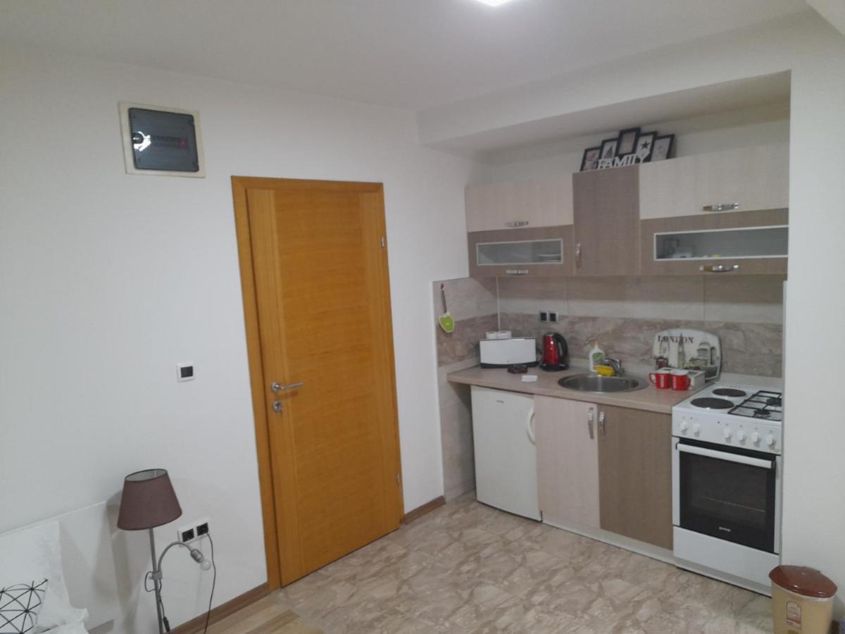 Sleep And Drive No1 Apartment Sarajevo Luaran gambar